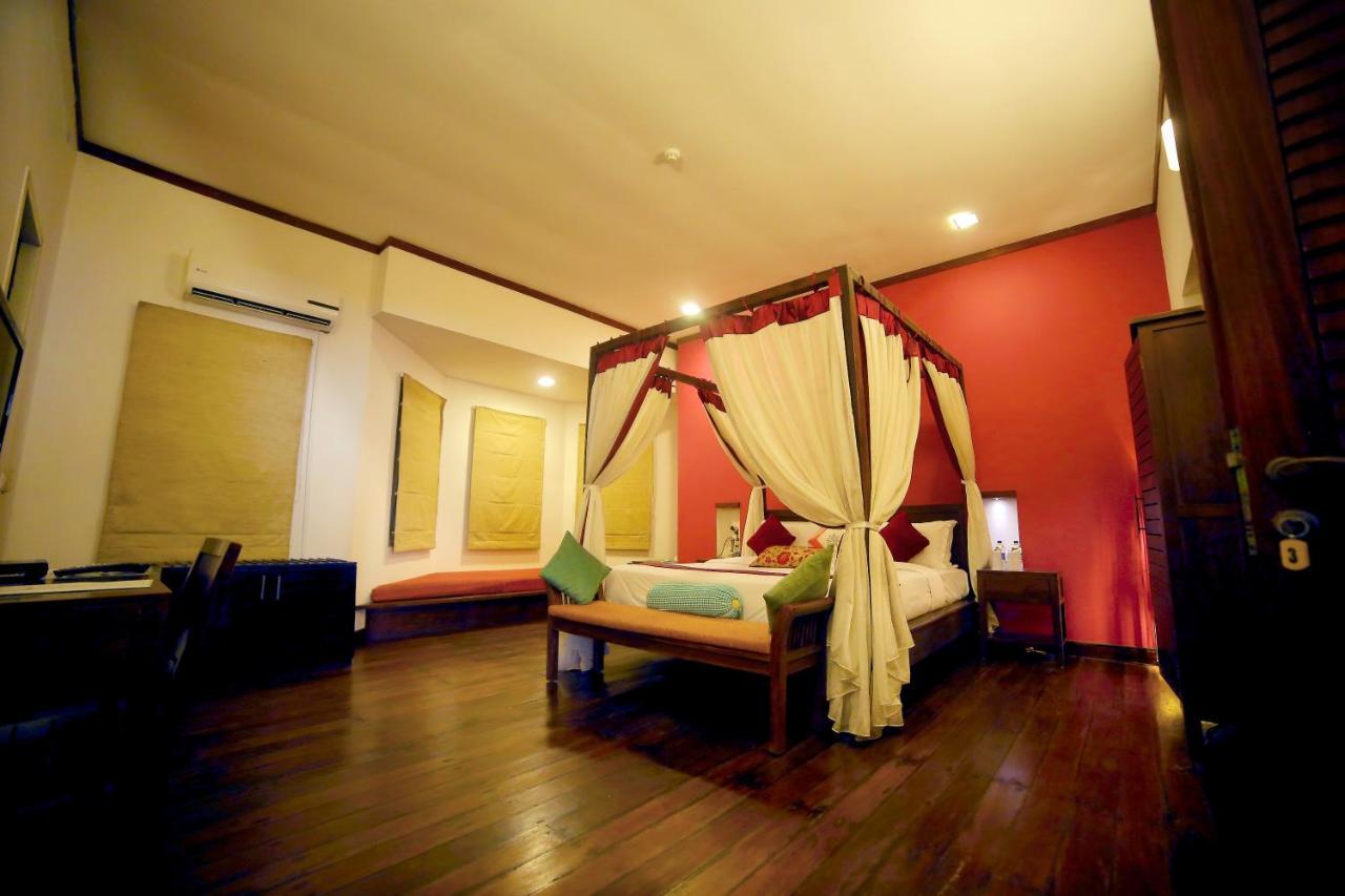 Old Lighthouse Bristow Hotel Kochi Extérieur photo
