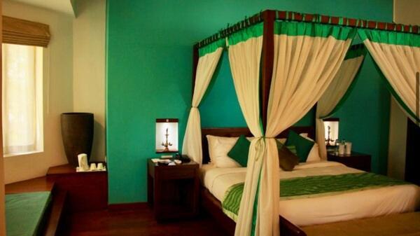 Old Lighthouse Bristow Hotel Kochi Extérieur photo