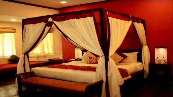 Old Lighthouse Bristow Hotel Kochi Extérieur photo